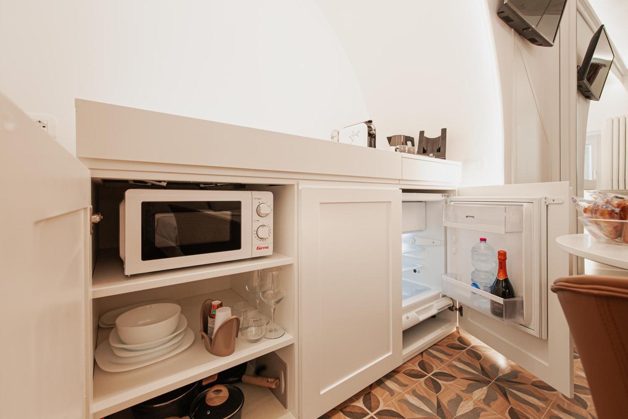 I Mori Apartments Чефалу Экстерьер фото